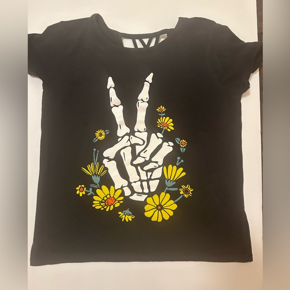 Old Navy girls size XL 14/16 graphic t-shirt